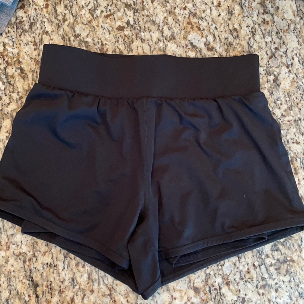 Fabletics Olesia Shorts